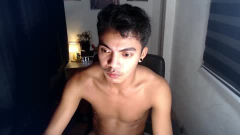 Snapshot of asianboyhunt chatting on December 11, 2024, 6:47 am Fev online show from December 11, 2024, 6:47 am