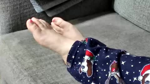 Snapshot of asianfeetsuasian chatting on January 1, 2025, 1:26 am Asianfeetsuasian online show from January 1, 2025, 1:26 am