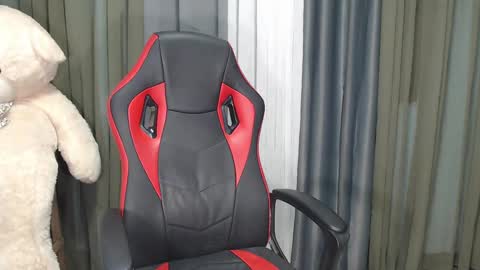 Snapshot of asianhunk_zam chatting on December 11, 2024, 8:28 pm Zam online show from December 11, 2024, 8:28 pm