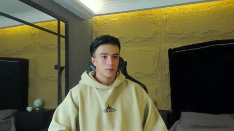 Aslan  online show from January 14, 2026, 1:00 am