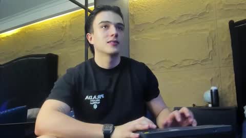 Aslan  online show from March 17, 2026, 3:11 am