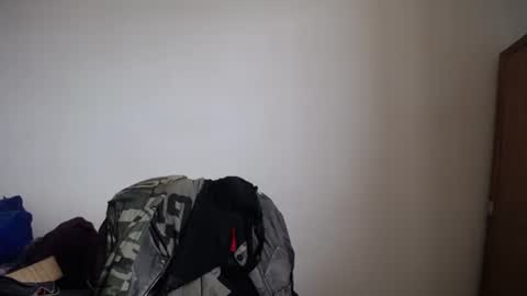 aslanne online show from March 1, 2026, 9:11 am