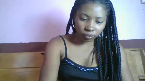 asmiraa online show from April 4, 2026, 10:35 am