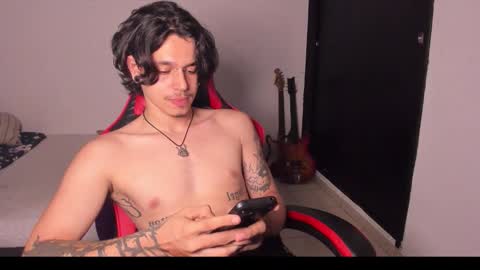 asmodeuszz online show from March 18, 2026, 11:41 pm