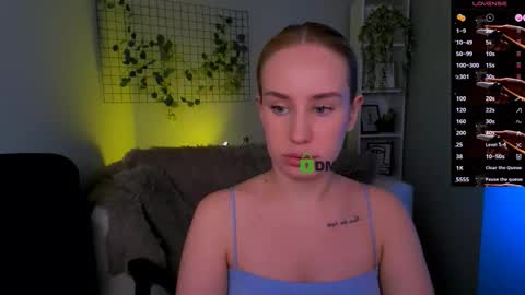 Snapshot of asol_muah chatting on September 18, 2025, 11:40 pm Asol online show from September 18, 2025, 11:40 pm