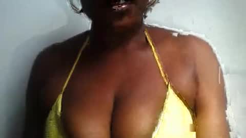 ass_elbonypussy online show from May 14, 2026, 8:43 am