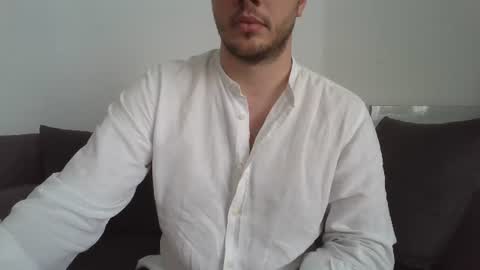 SlapDatAss online show from June 22, 2026, 11:18 am