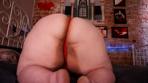 Snapshot of assgives chatting on June 6, 2026, 5:45 am Eva online show from June 6, 2026, 5:45 am