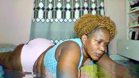 Snapshot of assqueen4 chatting on March 16, 2026, 7:29 pm FLORAH DANIEL online show from March 16, 2026, 7:29 pm