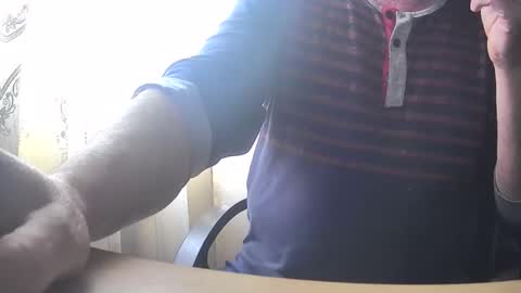 astelover online show from November 30, 2025, 10:08 am