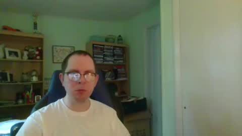 Snapshot of astg94 chatting on September 25, 2025, 3:05 pm Andrew or Smiley Read the message in bold above the bio design for info on the situation. online show from September 25, 2025, 3:05 pm