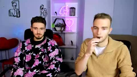 astren online show from December 14, 2025, 10:09 am