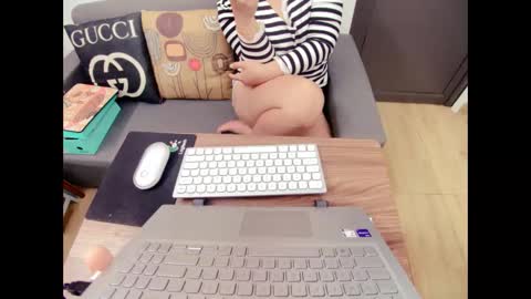 asuka_9x online show from October 9, 2025, 6:17 pm