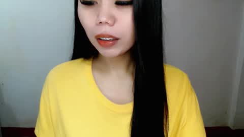 asuna_charming online show from February 3, 2026, 6:22 am