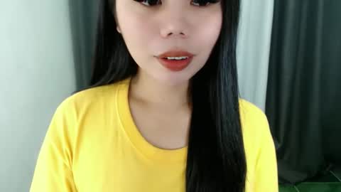 asuna_charming online show from February 25, 2026, 7:40 am