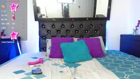 mariia  online show from January 20, 2025, 10:26 pm