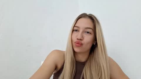 Diana online show from October 25, 2025, 8:22 am