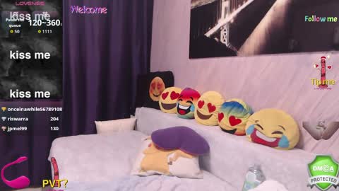 ASweetMaya online show from May 27, 2026, 1:57 am
