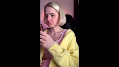 Snapshot of asya_new chatting on September 18, 2025, 12:23 am asya_new online show from September 18, 2025, 12:23 am
