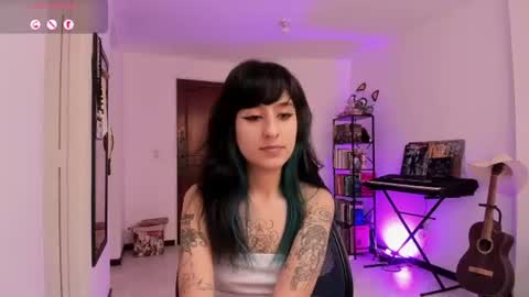 Atenea online show from July 9, 2026, 8:13 pm