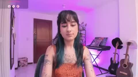 Atenea online show from July 28, 2026, 8:23 pm