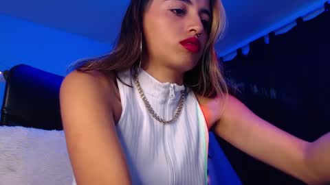 Snapshot of ateneasairce chatting on December 17, 2024, 2:22 pm Atenea online show from December 17, 2024, 2:22 pm