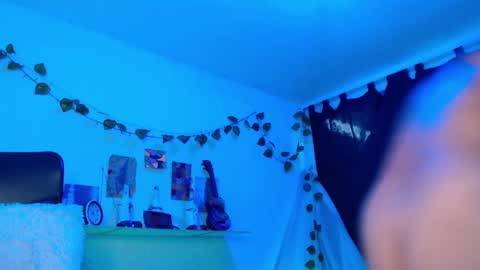 Snapshot of ateneasairce chatting on December 29, 2024, 3:24 pm Atenea online show from December 29, 2024, 3:24 pm