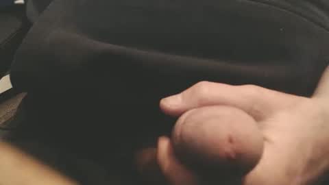 ateuout online show from March 4, 2026, 11:16 am