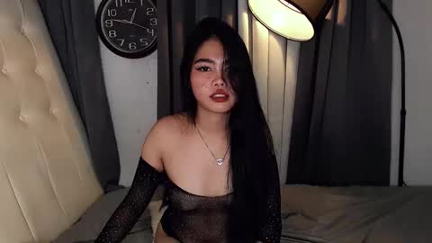 Snapshot of athena_blossom chatting on April 16, 2026, 1:12 pm athena_blossom online show from April 16, 2026, 1:12 pm