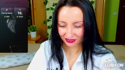 athena starry online show from December 3, 2024, 2:58 am