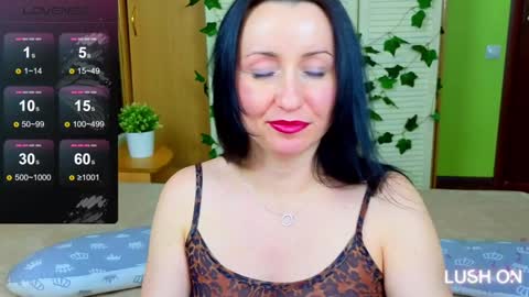 athena starry online show from December 9, 2024, 7:28 am