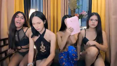 Snapshot of athenaa_keller chatting on July 7, 2026, 1:41 am athenaa_keller online show from July 7, 2026, 1:41 am