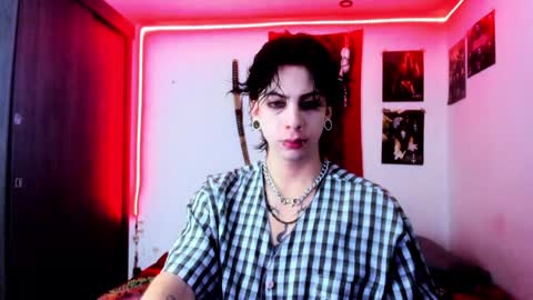 Snapshot of atheneoo_ chatting on December 20, 2024, 5:04 am athenauwu online show from December 20, 2024, 5:04 am