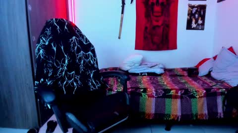 Snapshot of atheneoo_ chatting on February 8, 2025, 6:54 am athenauwu online show from February 8, 2025, 6:54 am