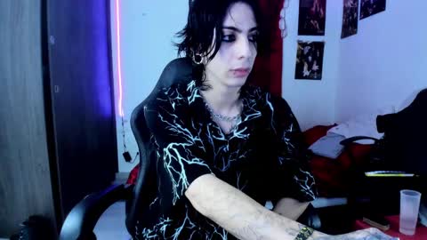 Snapshot of atheneoo_ chatting on February 23, 2025, 3:56 am athenauwu online show from February 23, 2025, 3:56 am