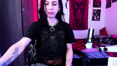 athenauwu online show from December 20, 2025, 7:15 am