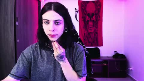 athenauwu online show from April 30, 2026, 8:20 am