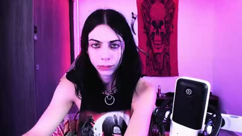 Snapshot of atheneoo_ chatting on August 7, 2026, 6:15 am athenauwu online show from August 7, 2026, 6:15 am