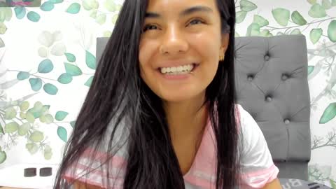 Snapshot of atilana_diaz chatting on December 20, 2024, 5:08 pm Atilana Diaz online show from December 20, 2024, 5:08 pm