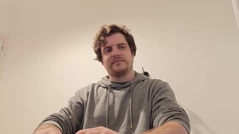 Snapshot of atomicoliver chatting on October 1, 2025, 2:34 pm atomicoliver online show from October 1, 2025, 2:34 pm