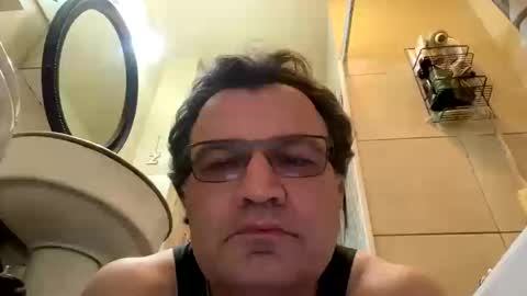 Snapshot of atozzzz chatting on October 13, 2025, 3:28 am atozzzz online show from October 13, 2025, 3:28 am