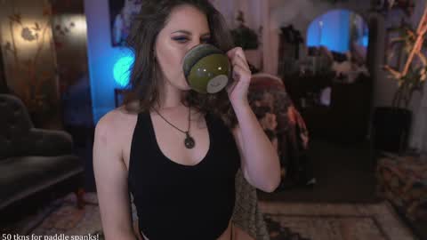 Snapshot of audrey_ chatting on March 8, 2025, 5:59 am Audrey online show from March 8, 2025, 5:59 am