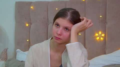 Snapshot of audreybarlow chatting on December 24, 2024, 4:08 pm Audrey online show from December 24, 2024, 4:08 pm