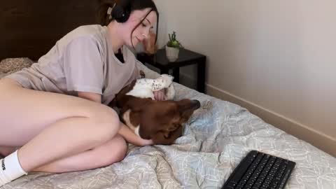 Snapshot of audreyjones03 chatting on February 9, 2025, 8:45 pm Miss Audrey online show from February 9, 2025, 8:45 pm