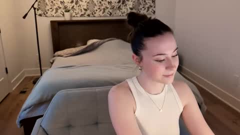 Snapshot of audreyjones03 chatting on March 3, 2025, 9:59 pm Miss Audrey online show from March 3, 2025, 9:59 pm