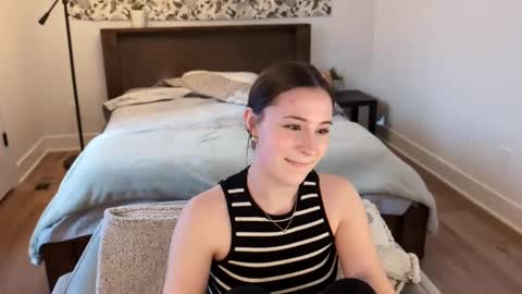 Snapshot of audreyjones03 chatting on March 6, 2025, 9:53 pm Miss Audrey online show from March 6, 2025, 9:53 pm