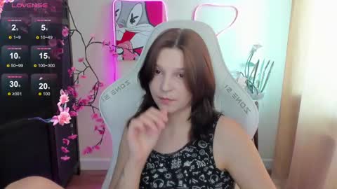 Snapshot of audreyykim chatting on June 22, 2026, 8:22 am Audrey online show from June 22, 2026, 8:22 am
