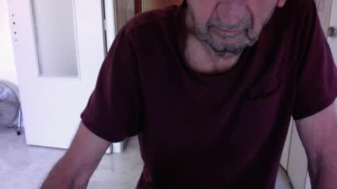 Snapshot of auguste688483 chatting on May 2, 2026, 8:30 am auguste688483 online show from May 2, 2026, 8:30 am