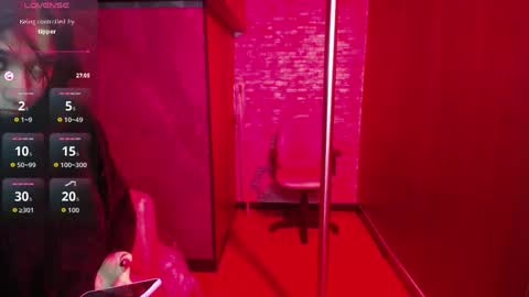 aura_cute_ online show from April 15, 2026, 4:36 pm