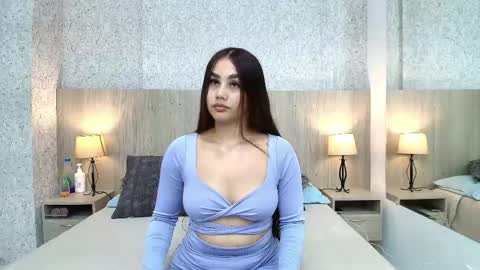 Aura online show from April 22, 2026, 7:26 pm